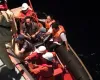 Cứu thuyền viên Singapore gặp nạn trên biển